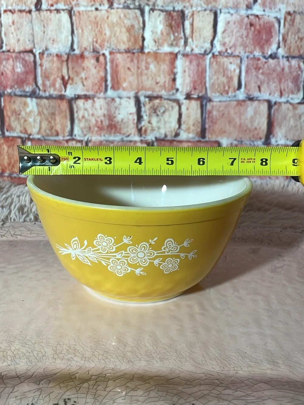 Pyrex Butterfly Gold Floral Mixing Bowl